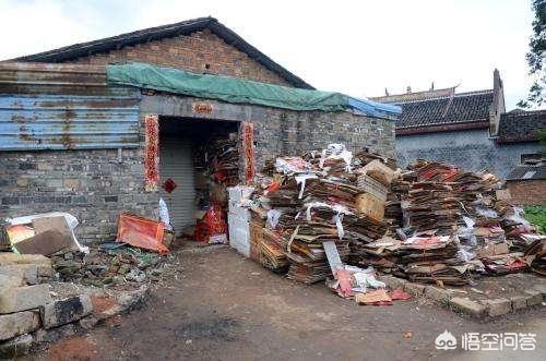 大街上回收廢品的人，一個月能賺多少錢？